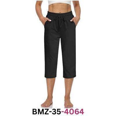 UEU Women Comfy High Waisted Yoga Capri Pants Loose Workout Sweatpants, Black, M